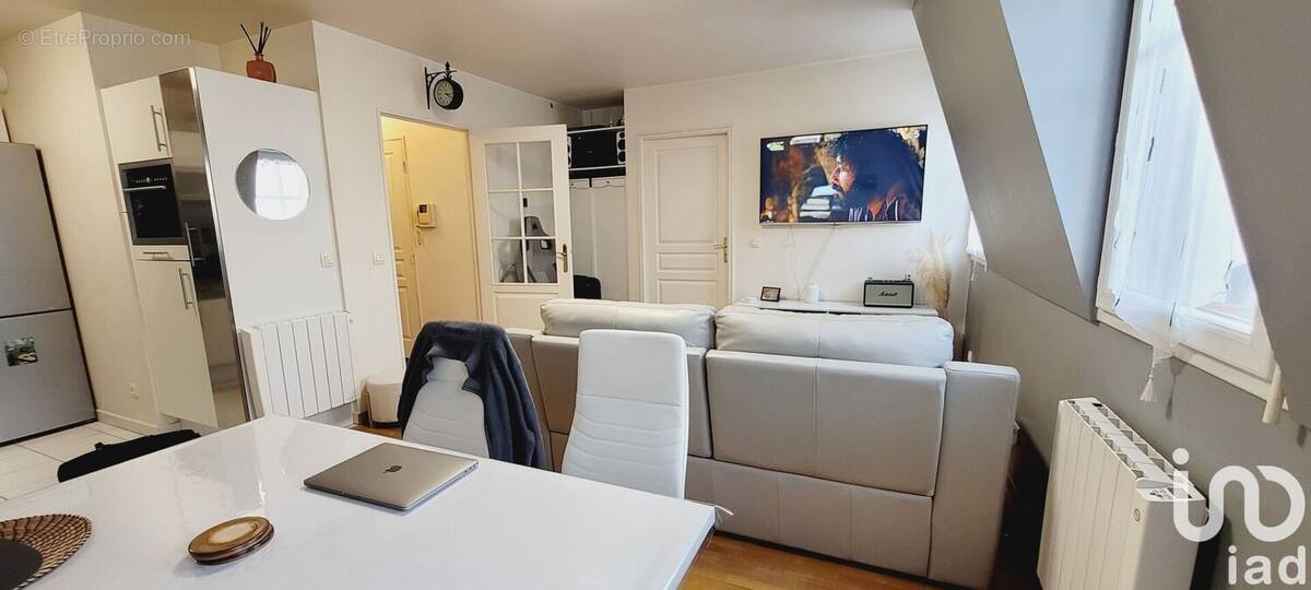 Photo 1 - Appartement à LE PLESSIS-TREVISE