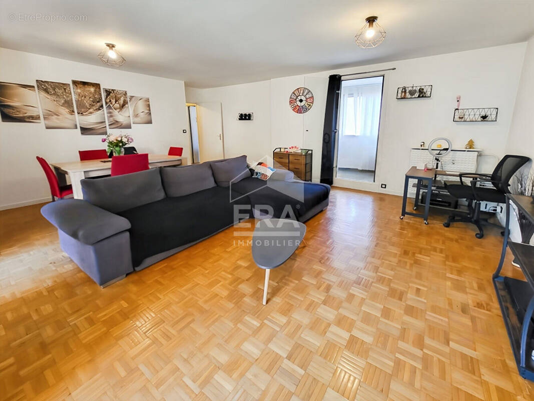 Appartement à VITROLLES
