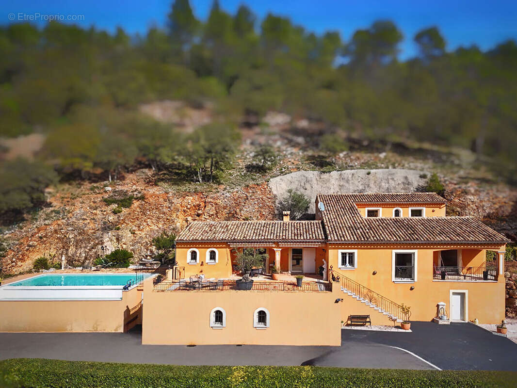 Maison à VIDAUBAN