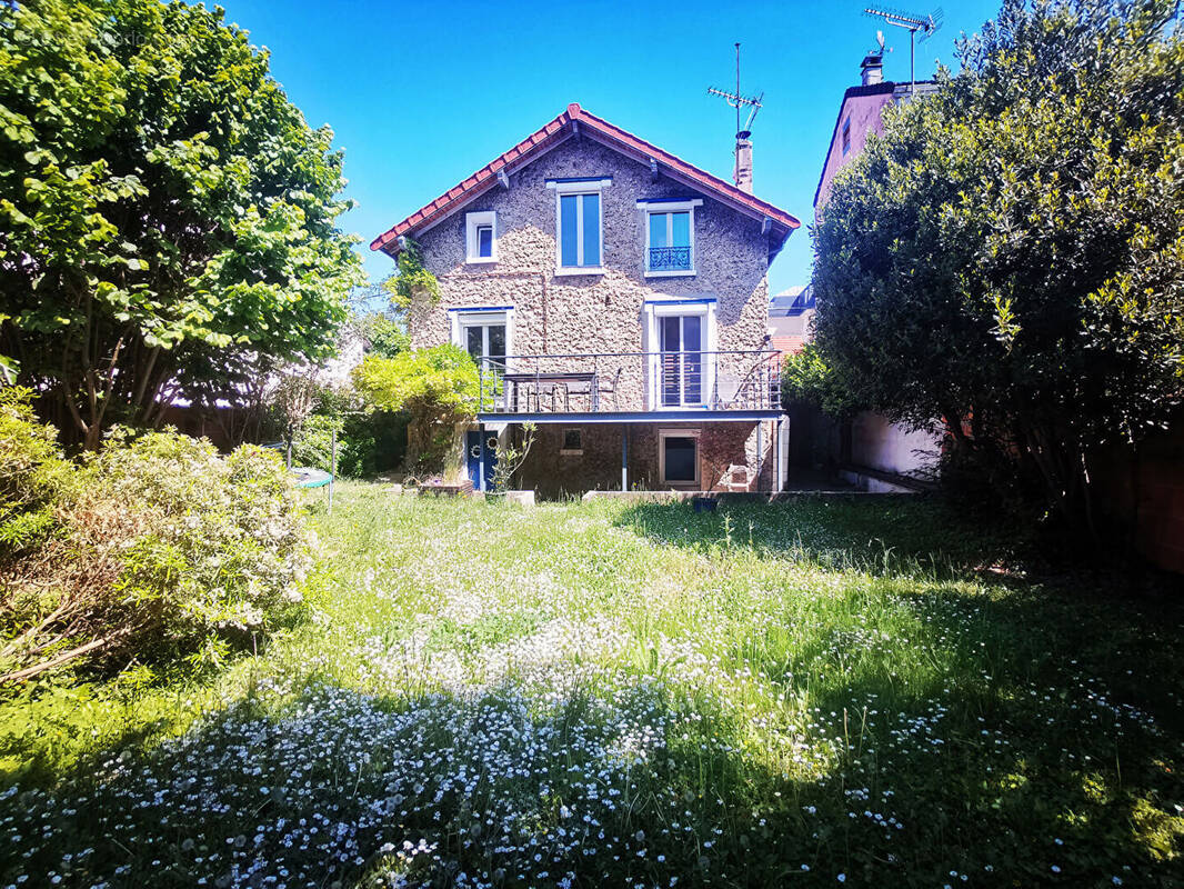 Maison à CHELLES