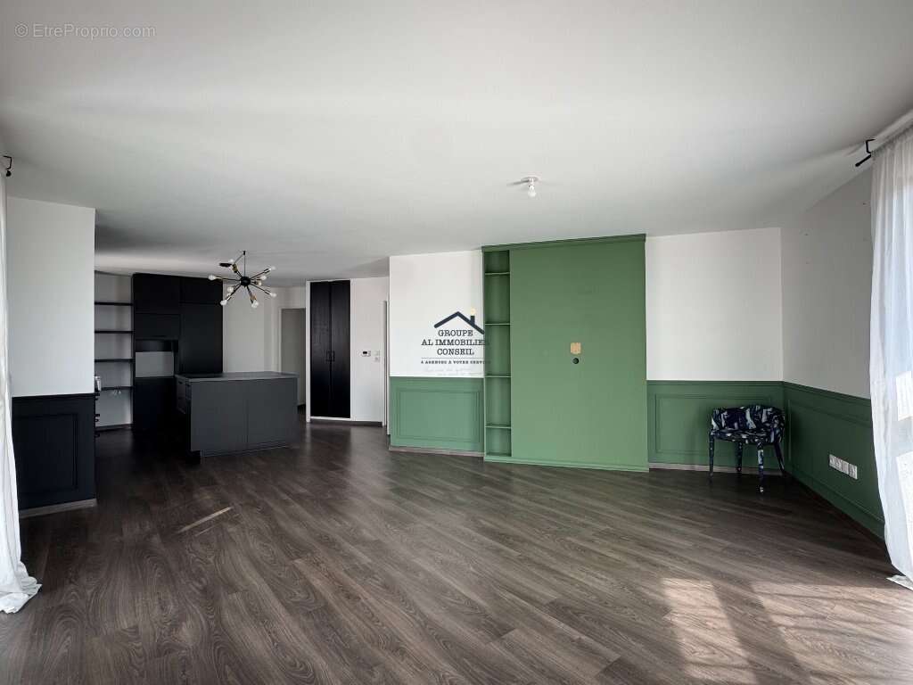 Appartement à LA MADELEINE