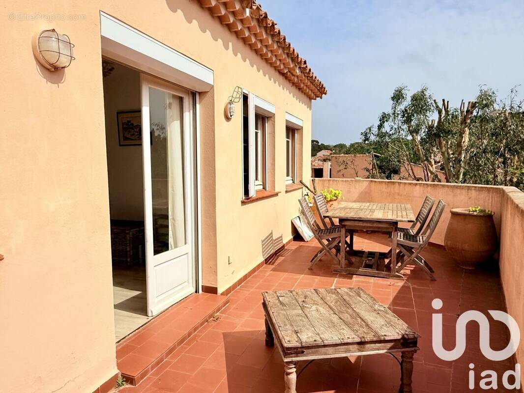 Photo 1 - Appartement à HYERES