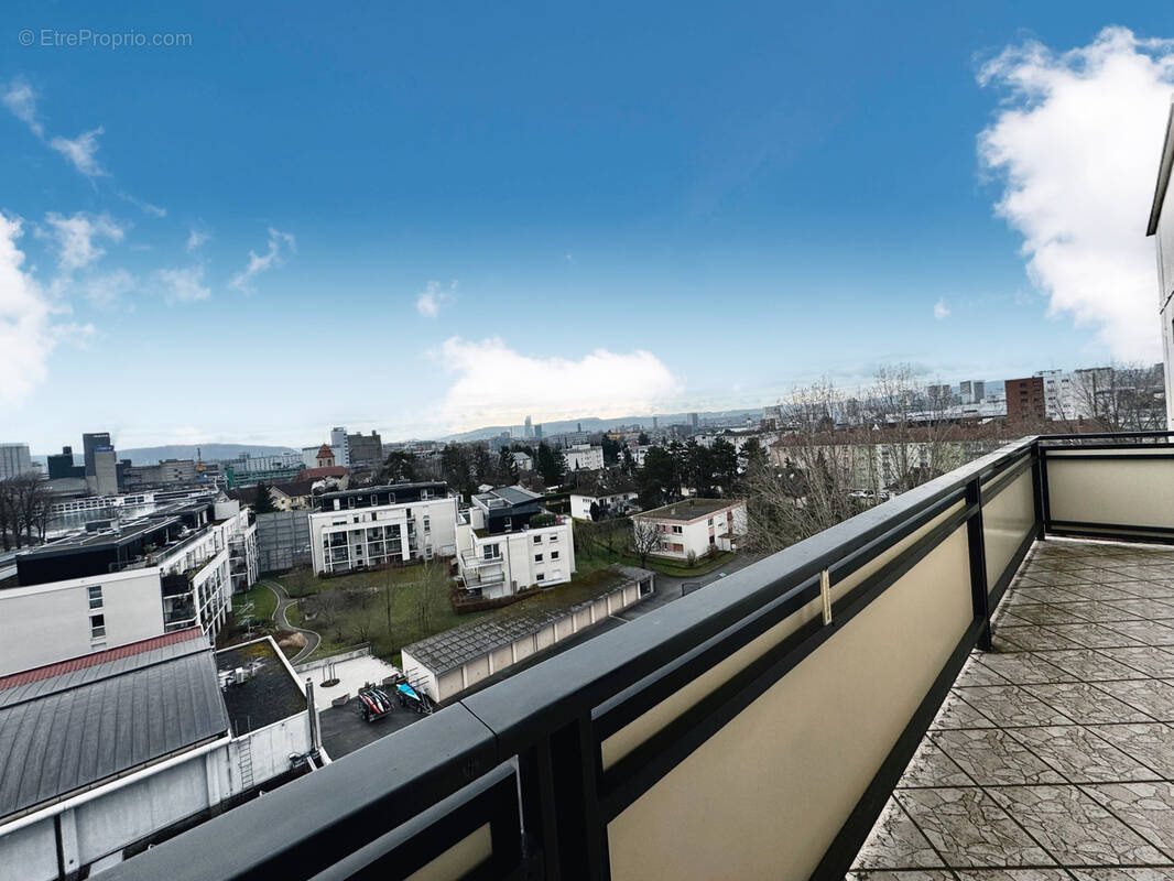 Appartement à HUNINGUE