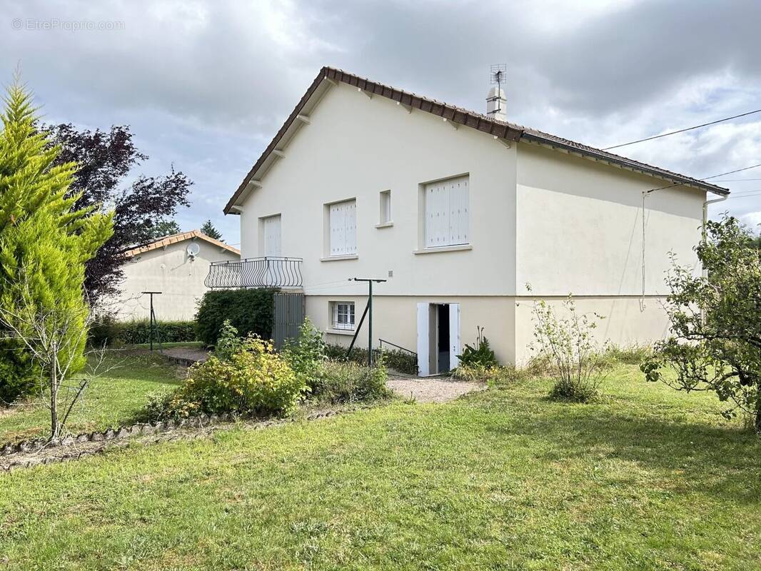 Maison à SAINT-AUBIN-LE-CLOUD