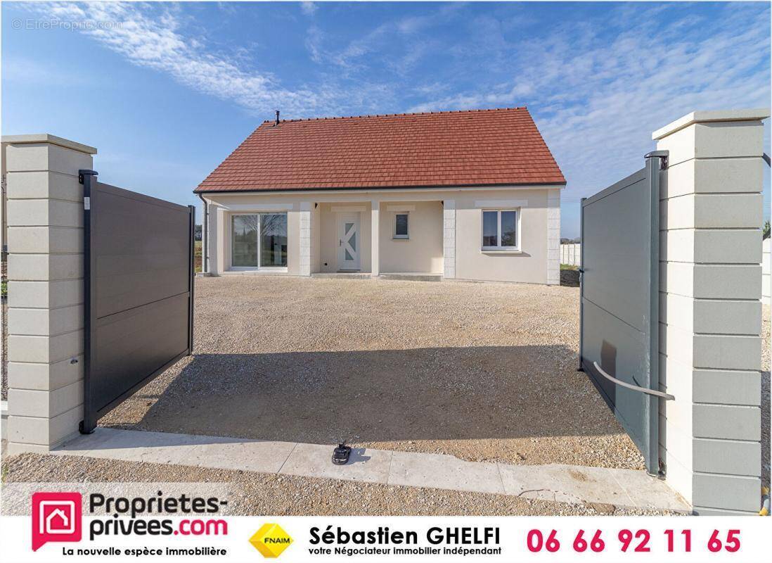 Maison à CONTRES
