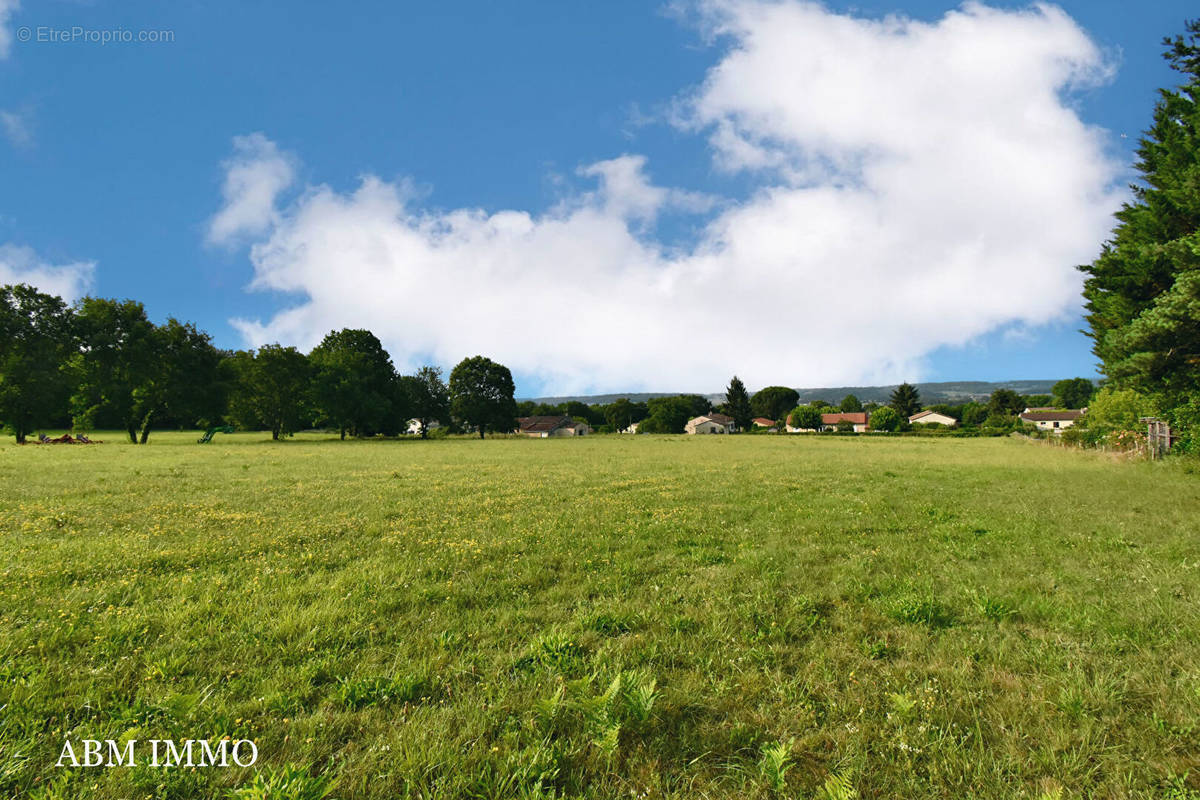 Terrain à MOULEYDIER