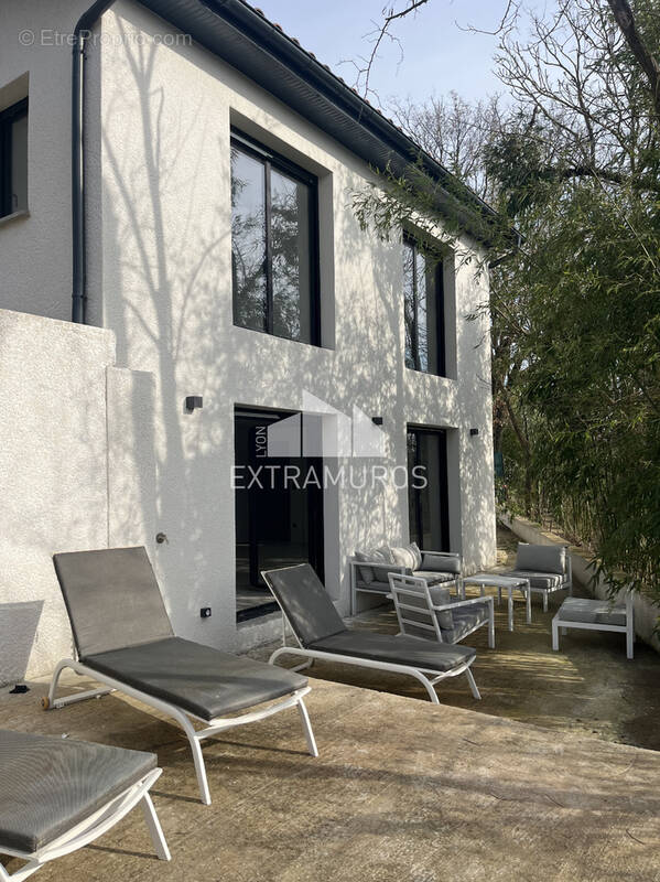 Maison à CRAPONNE