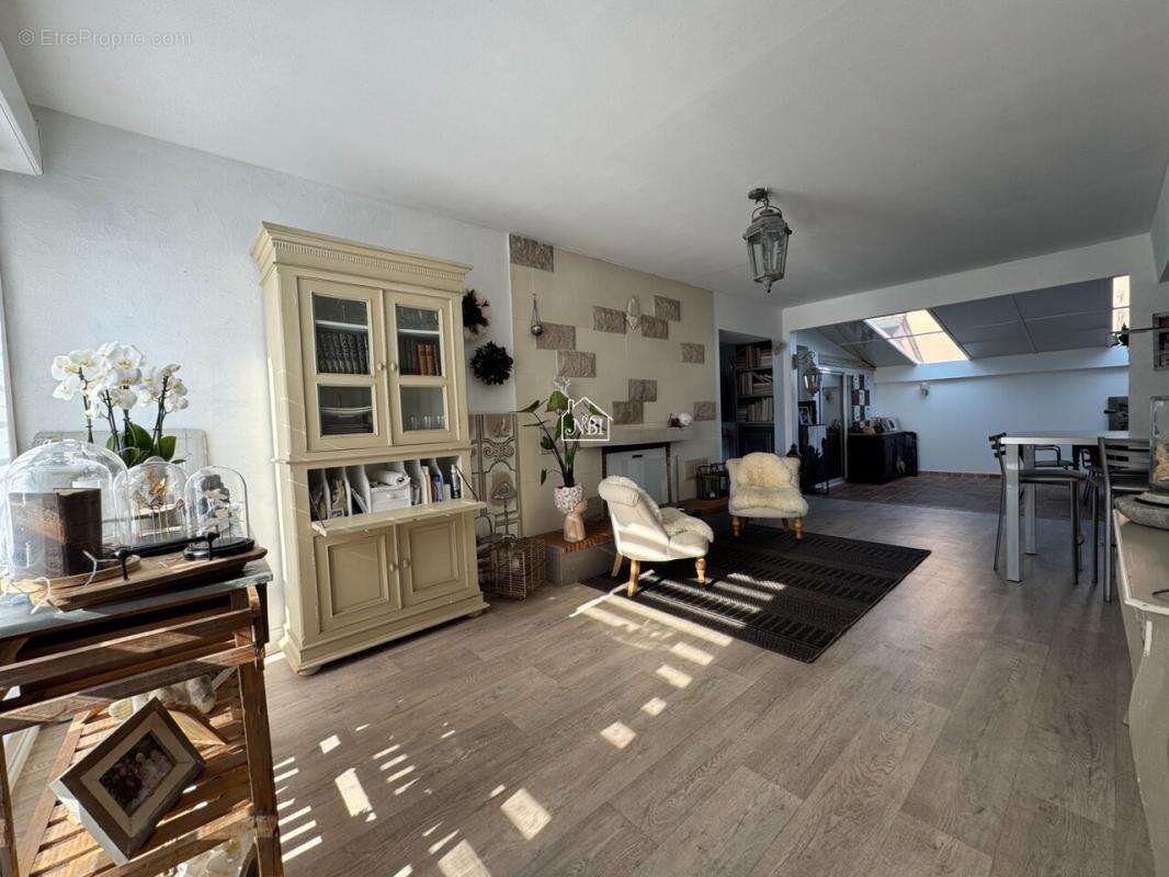 Maison à LAVAL