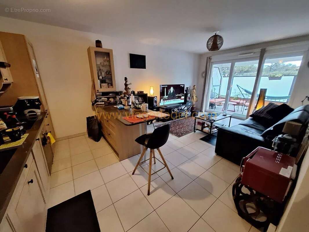 Appartement à PUGET-SUR-ARGENS
