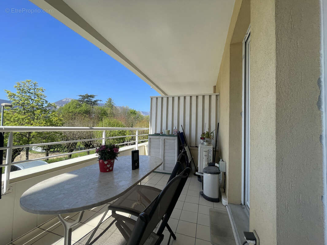 Appartement à GIERES