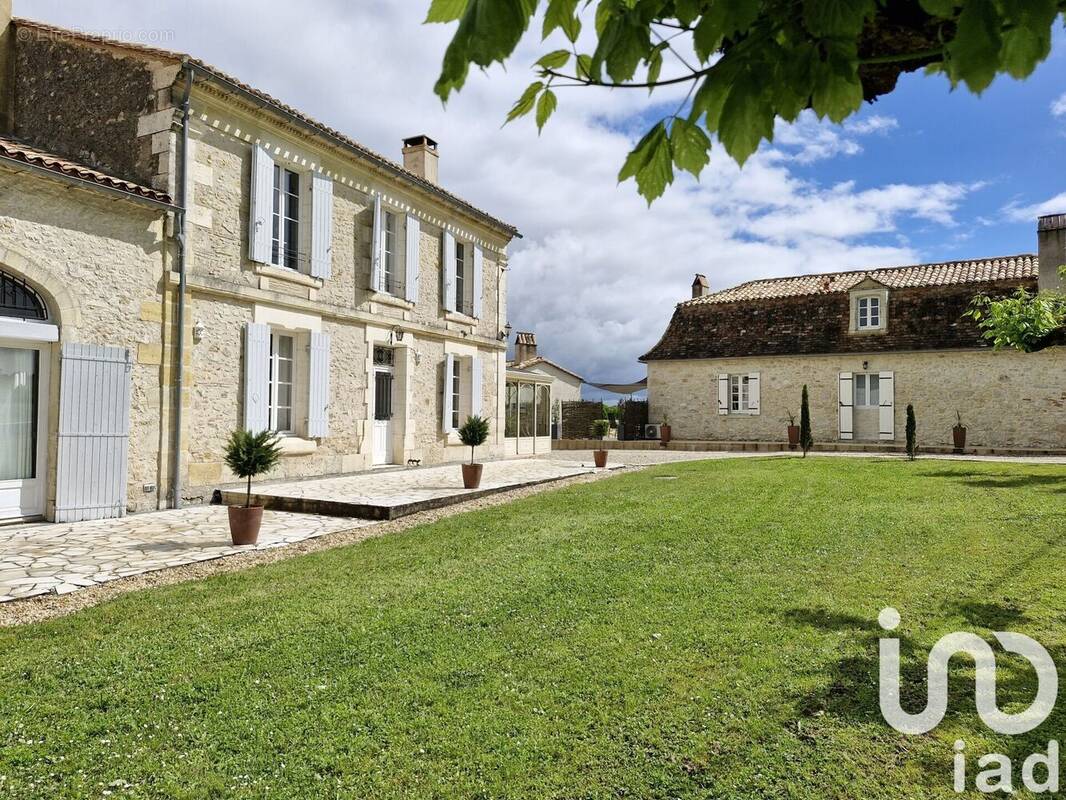 Photo 1 - Maison à SAINT-MEARD-DE-GURCON