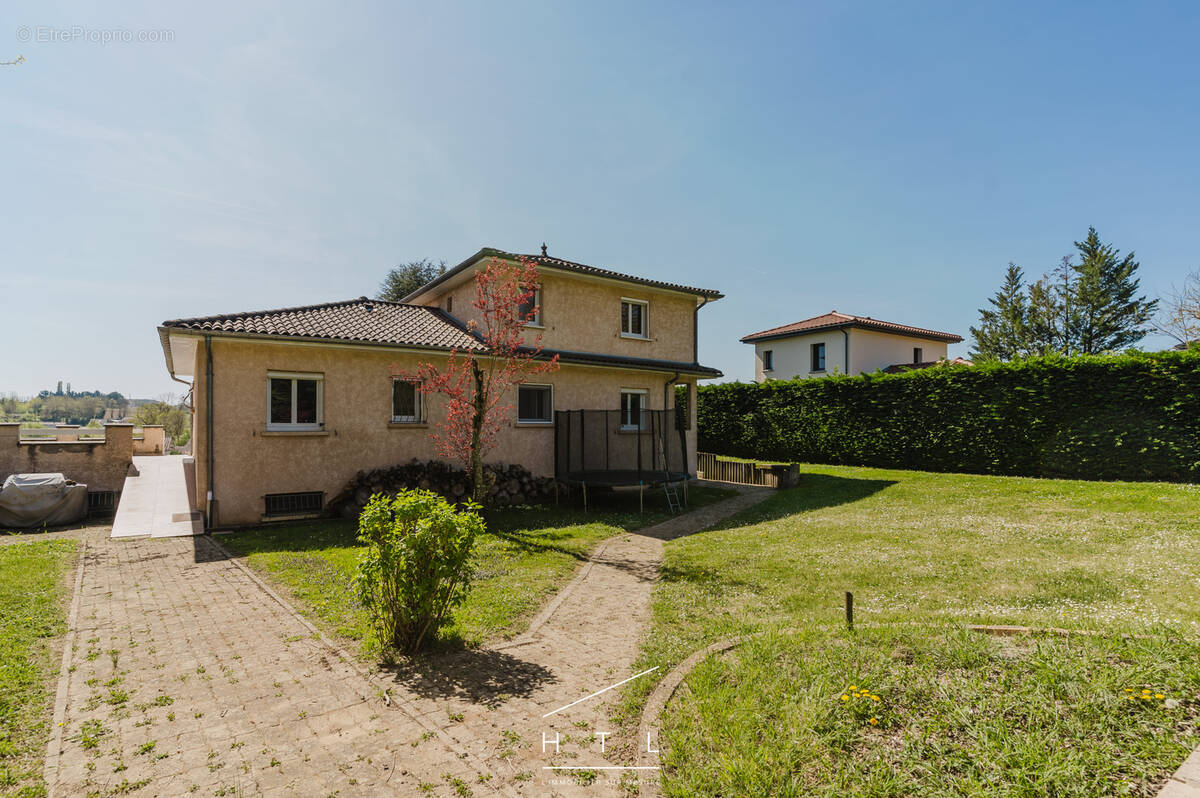 Maison à FRANS