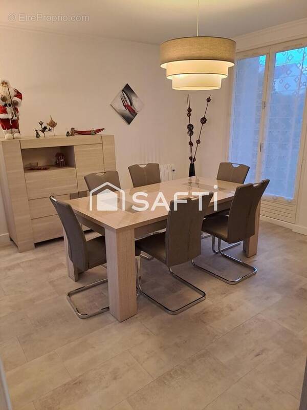 Photo 1 - Maison à POITIERS