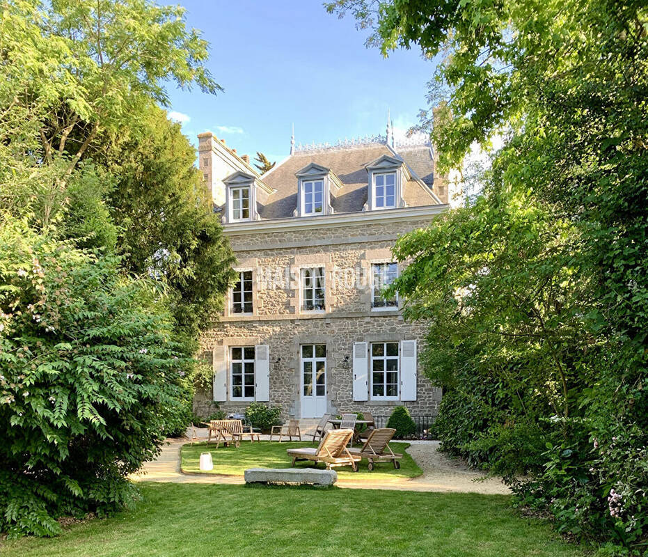 Maison à DINAN