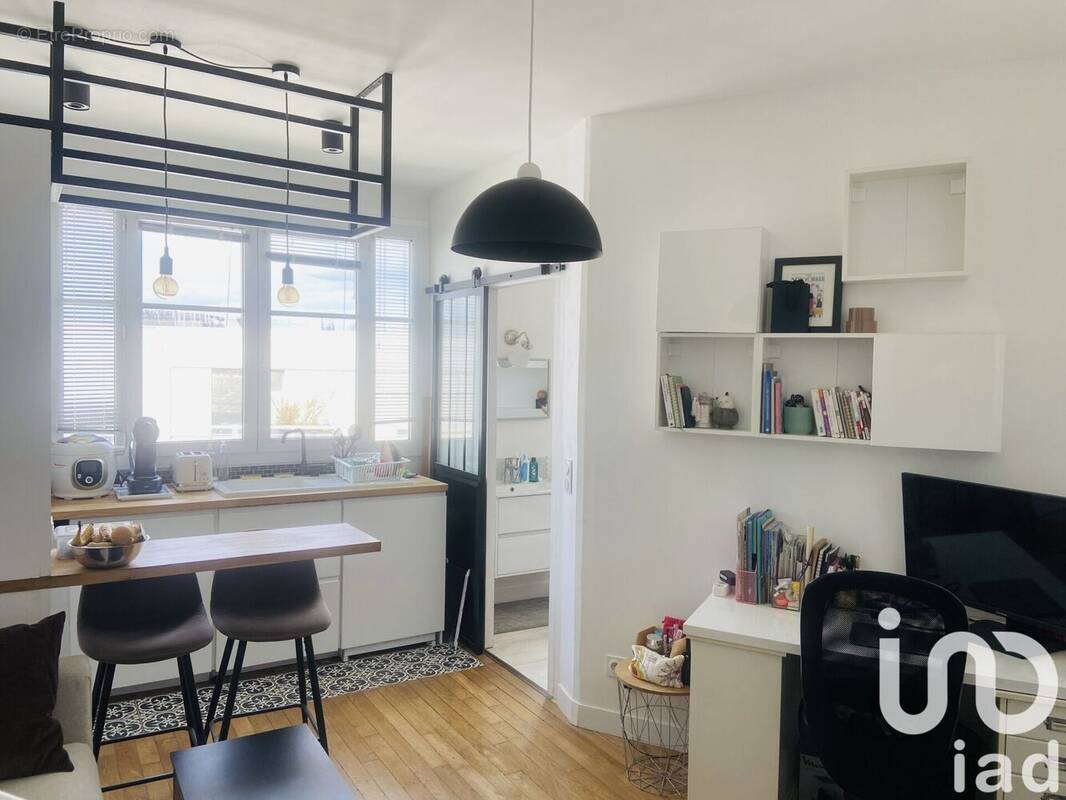 Photo 1 - Appartement à MONTROUGE