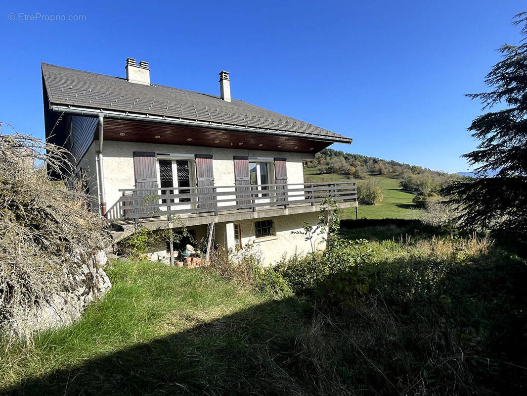 Maison à LE GUA