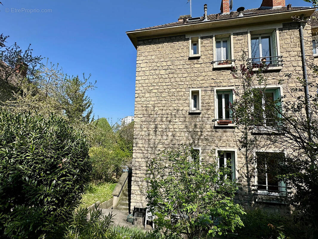 Appartement à NOISY-LE-SEC