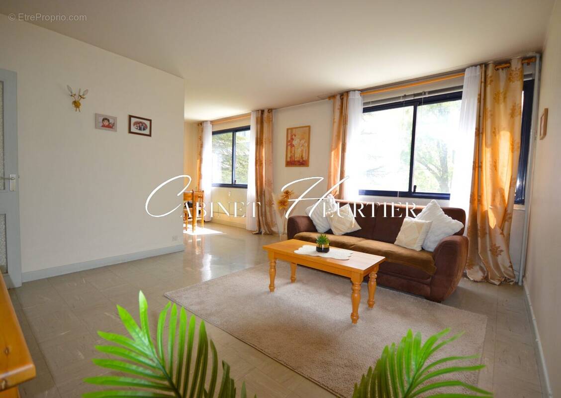 Appartement à SEYSSINET-PARISET