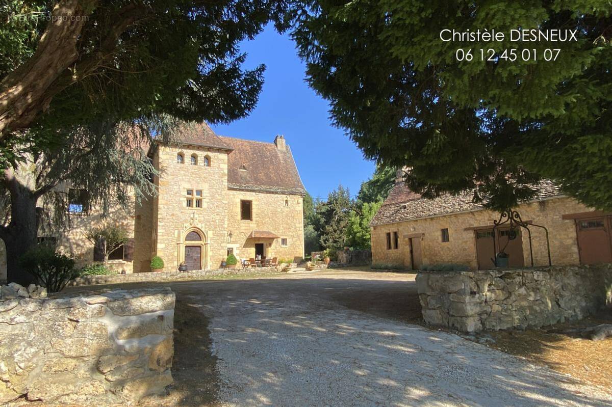 Maison à SARLAT-LA-CANEDA