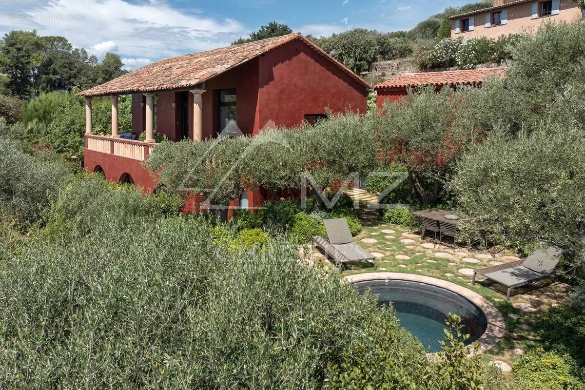 Maison à BIOT