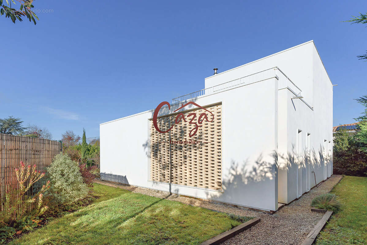 Maison à CENAC