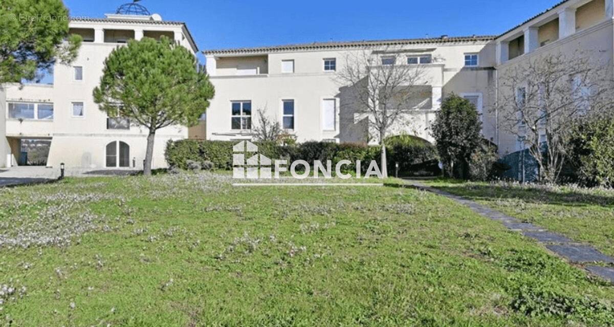 Appartement à JUVIGNAC