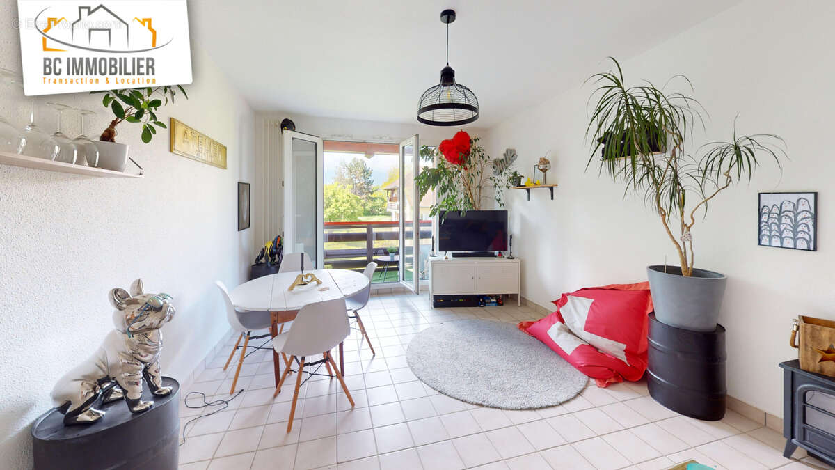 Appartement à PREVESSIN-MOENS