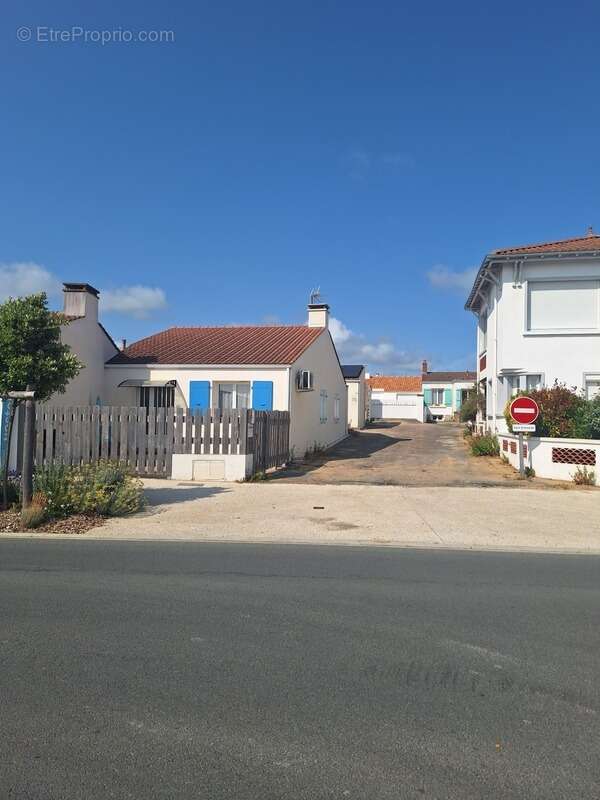 Maison à L&#039;AIGUILLON-SUR-MER
