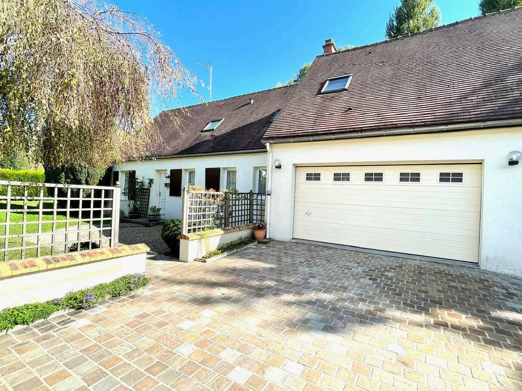 Maison à NOISY-SUR-ECOLE