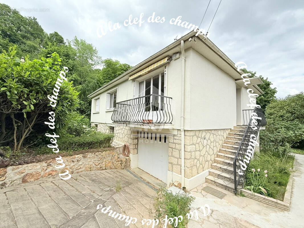 Maison à BURES-SUR-YVETTE