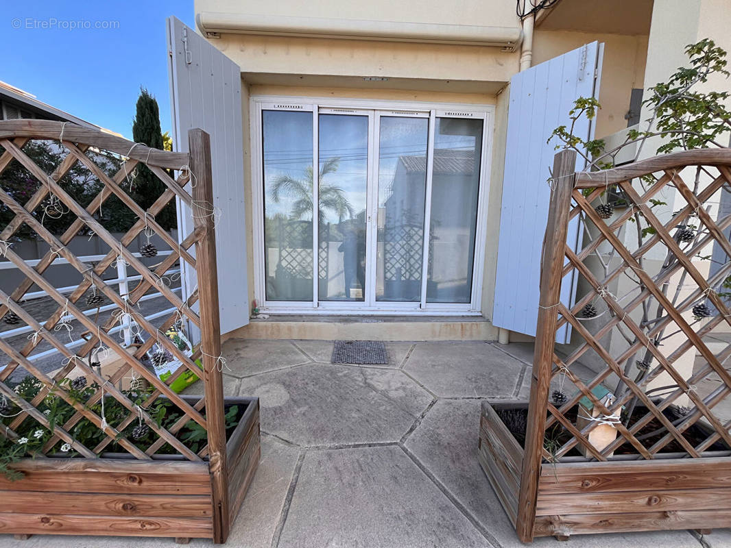 Appartement à SANARY-SUR-MER