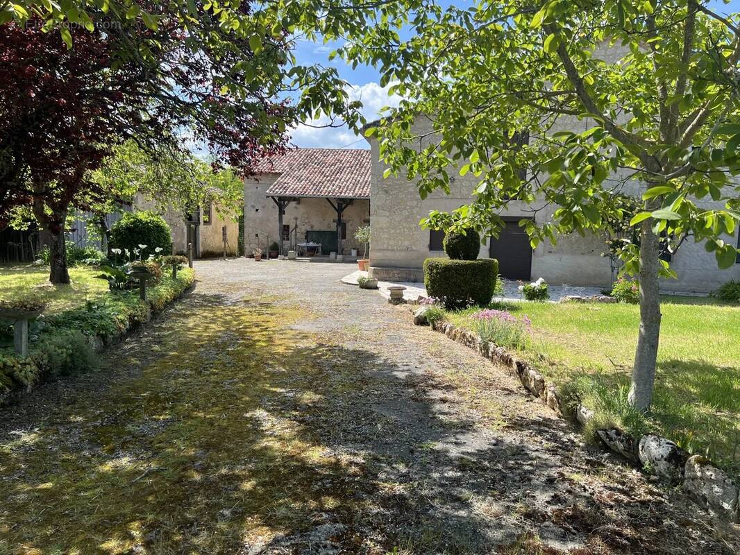 Maison à LECTOURE