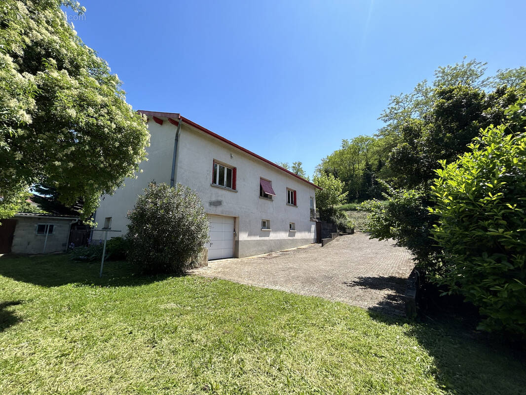 Maison à SAINT-SORLIN-EN-VALLOIRE