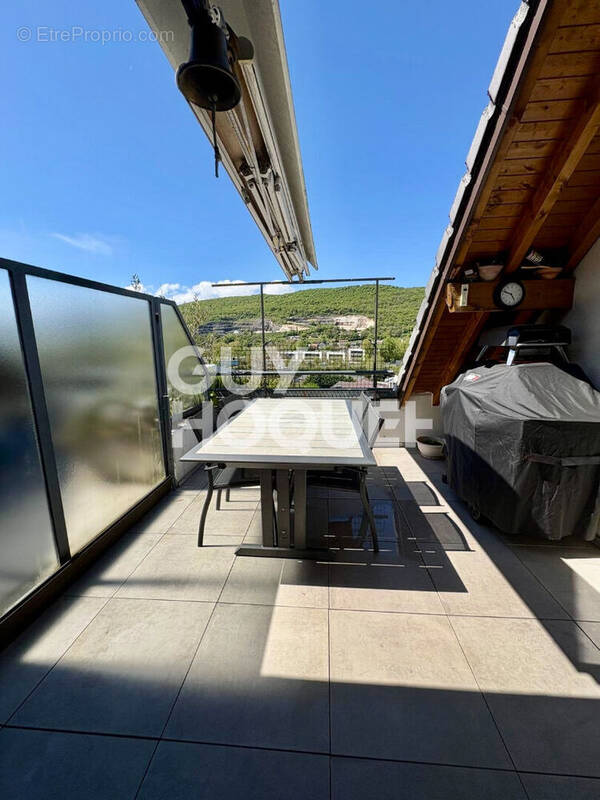 Appartement à GRESY-SUR-AIX
