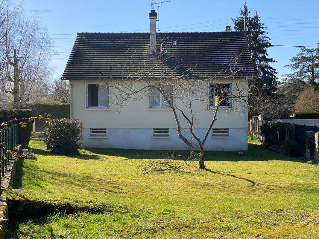 Maison à FONTENAY-SAINT-PERE