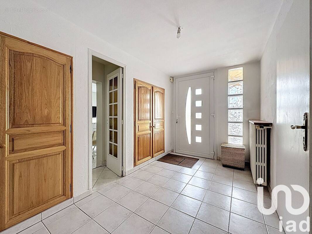 Photo 1 - Maison à CHATILLON-SUR-MARNE