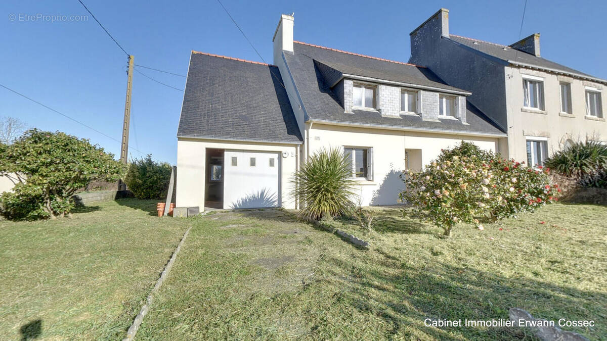 Maison à GUILVINEC