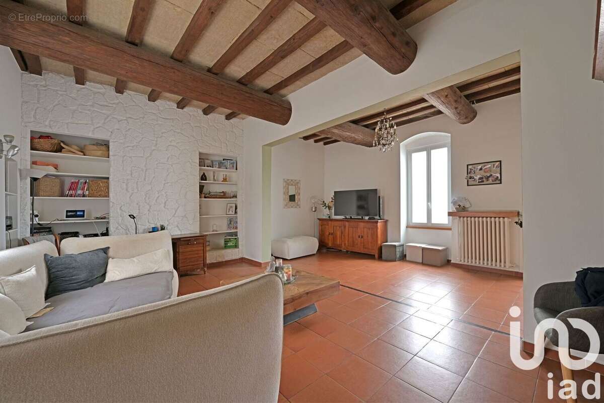 Photo 2 - Maison à GENERAC