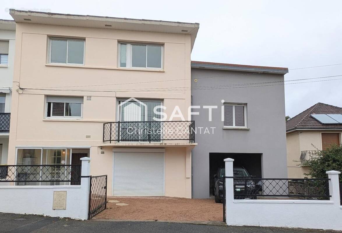 Photo 1 - Maison à MONTLUCON
