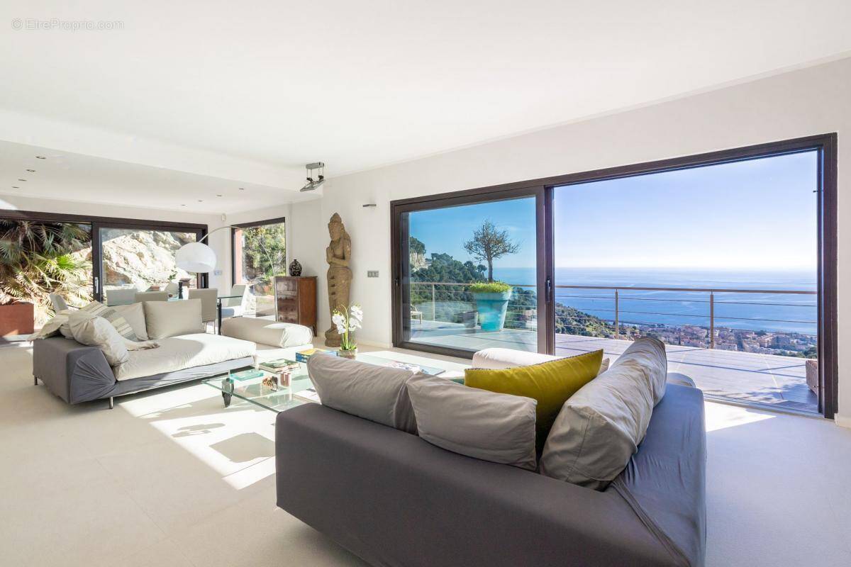 Maison à VILLEFRANCHE-SUR-MER