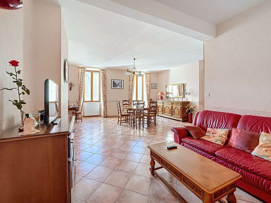 Appartement à JAUSIERS