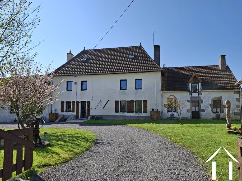 Maison à LA COMELLE