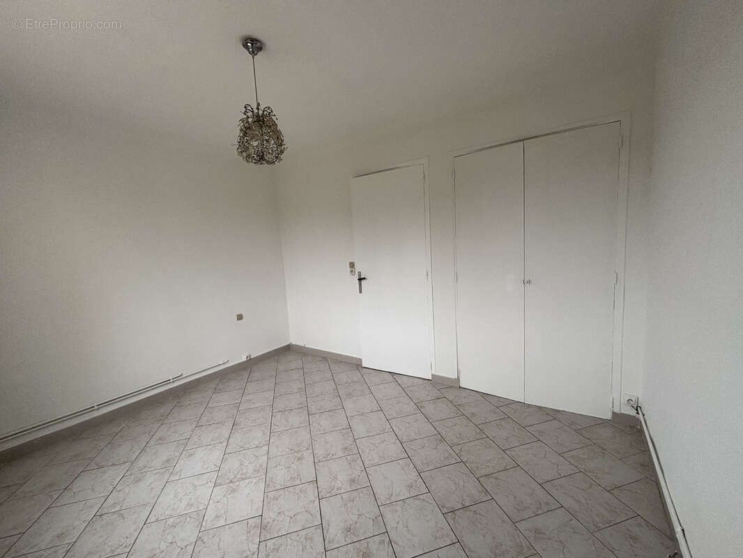 Appartement à GANGES