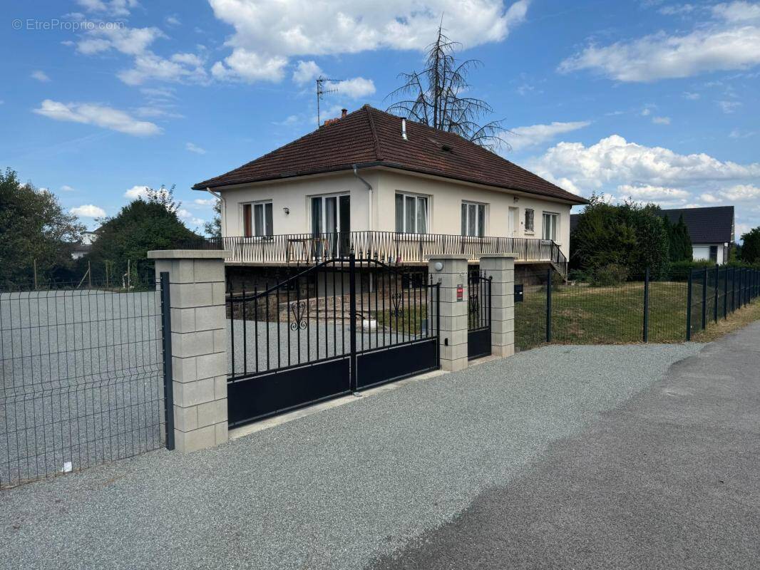 Maison à LUXEUIL-LES-BAINS