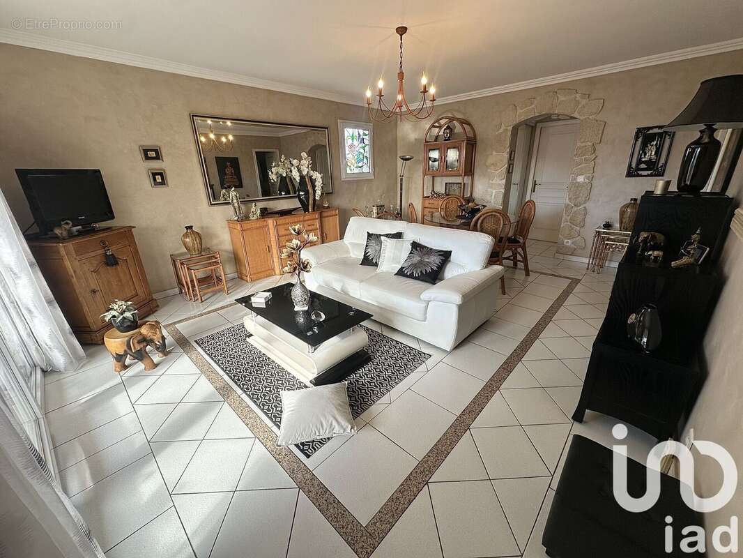 Photo 4 - Appartement à PUGET-SUR-ARGENS