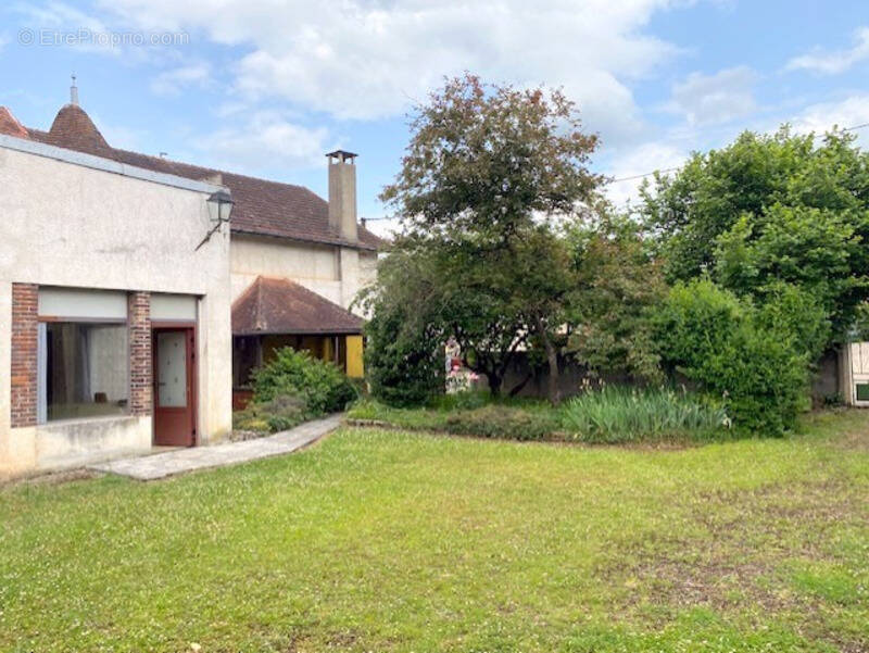 Maison à SENS
