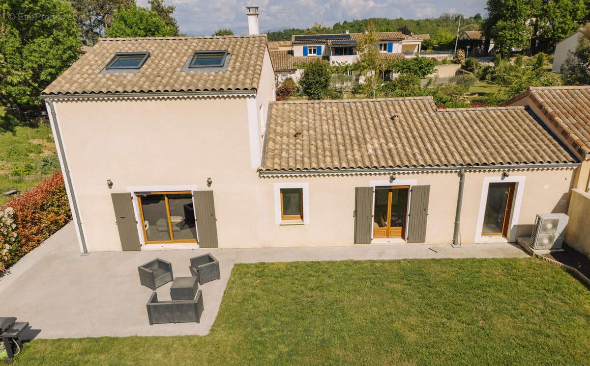 Maison à GRANE