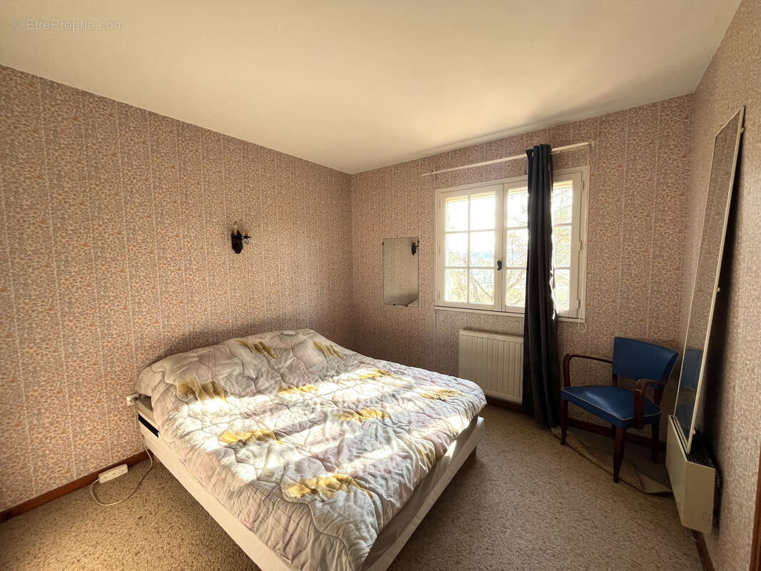 Maison à BRUE-AURIAC
