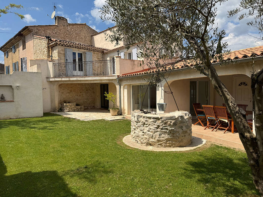 Maison à EGUILLES
