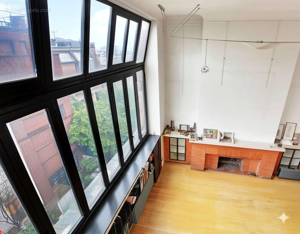Maison à PARIS-14E
